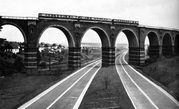 Reichsautobahn Strecke 83 Chemnitz - Dresden Bundesautobahn A 4 040-02