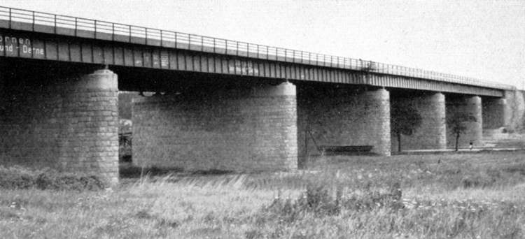 Reichsautobahn Strecke 83 Chemnitz - Dresden Bundesautobahn A 4 070-02